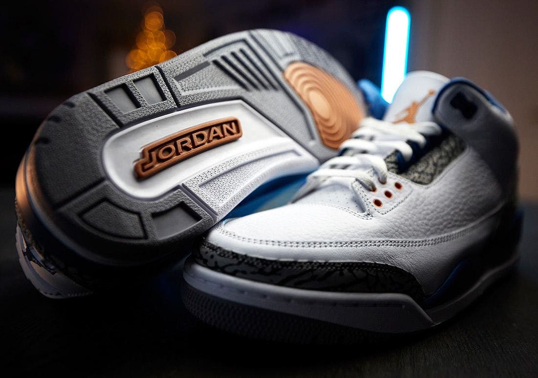 Air Jordan 3 Retro Wizards 